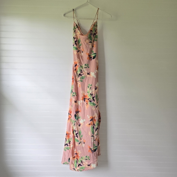 New Astr the Label Gaia Cowl Neck Tie Back Blush Floral Sun Dress Sundre… - Picture 4 of 11